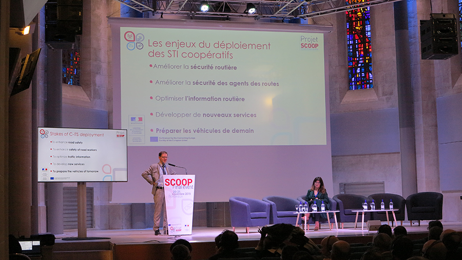 Introduction du séminaire par Eric Ollinger, adjoint au chargé de la sous-direction de la gestion du réseau routier non-concédé et du trafic (DIT/GRT)